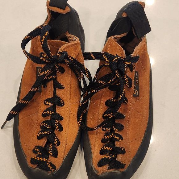 Five Ten Asym Stealth C4 climbing shoes. Size 8 - Picture 1 of 7